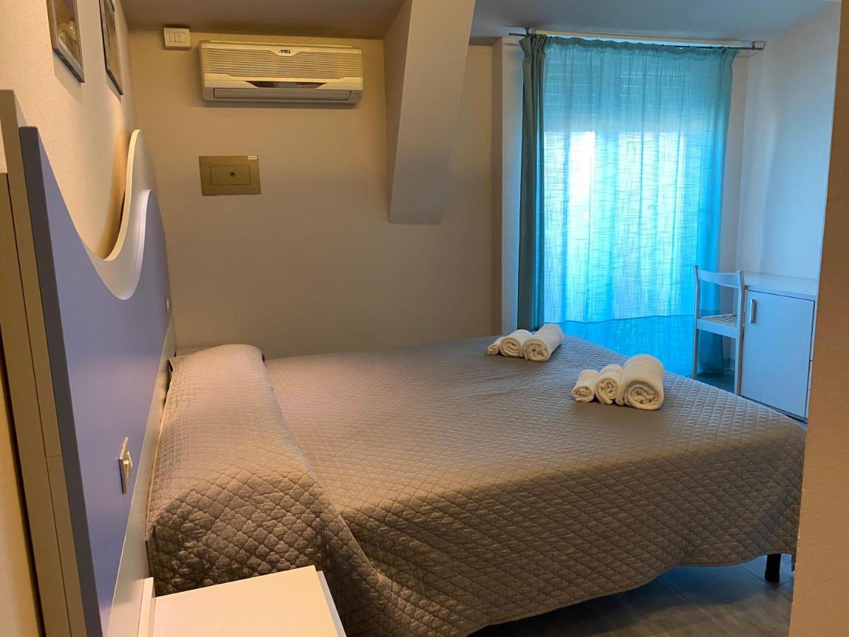 קרביה Hotel Moderno - Bed & Breakfast מראה חיצוני תמונה
