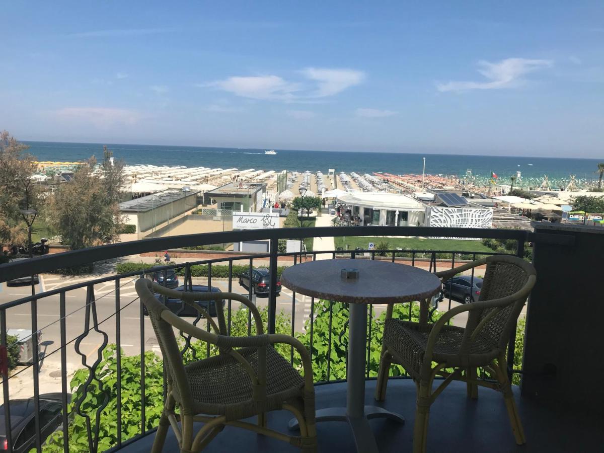 קרביה Hotel Moderno - Bed & Breakfast מראה חיצוני תמונה